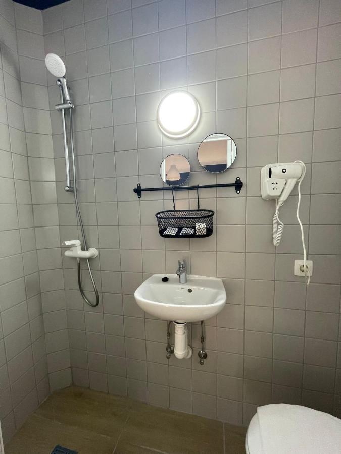 Heb Hotel 2*